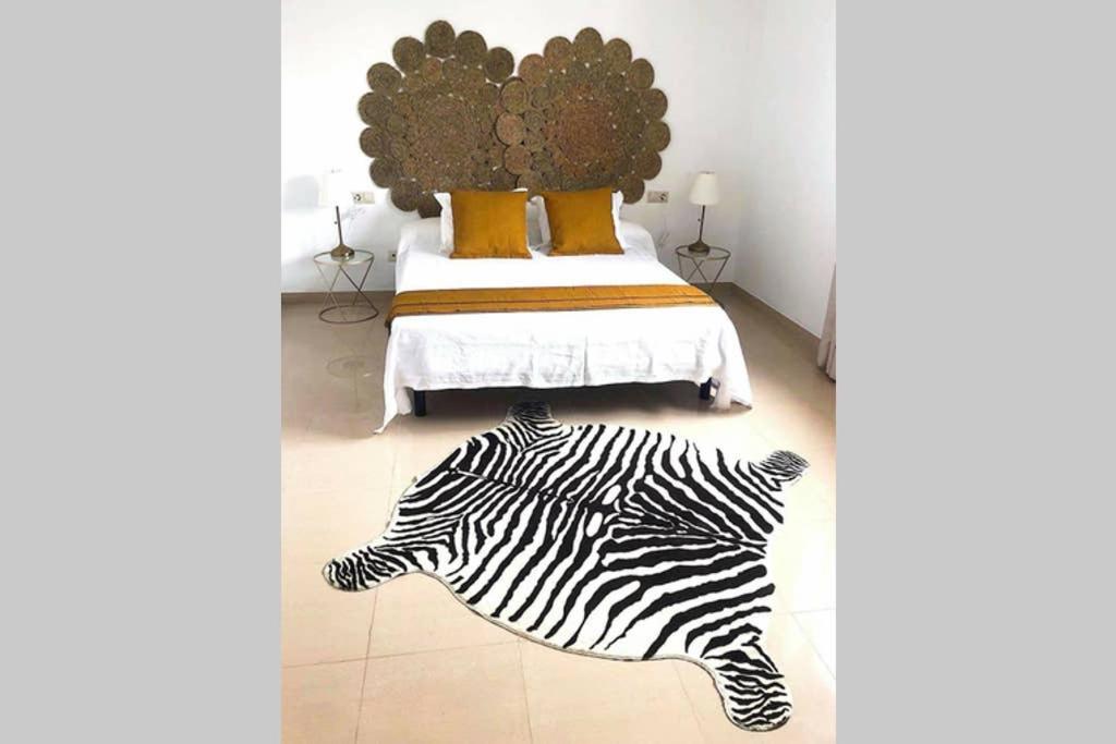 Villa d’Aina * Propiedad privada con piscina Cala en Bosch Esterno foto