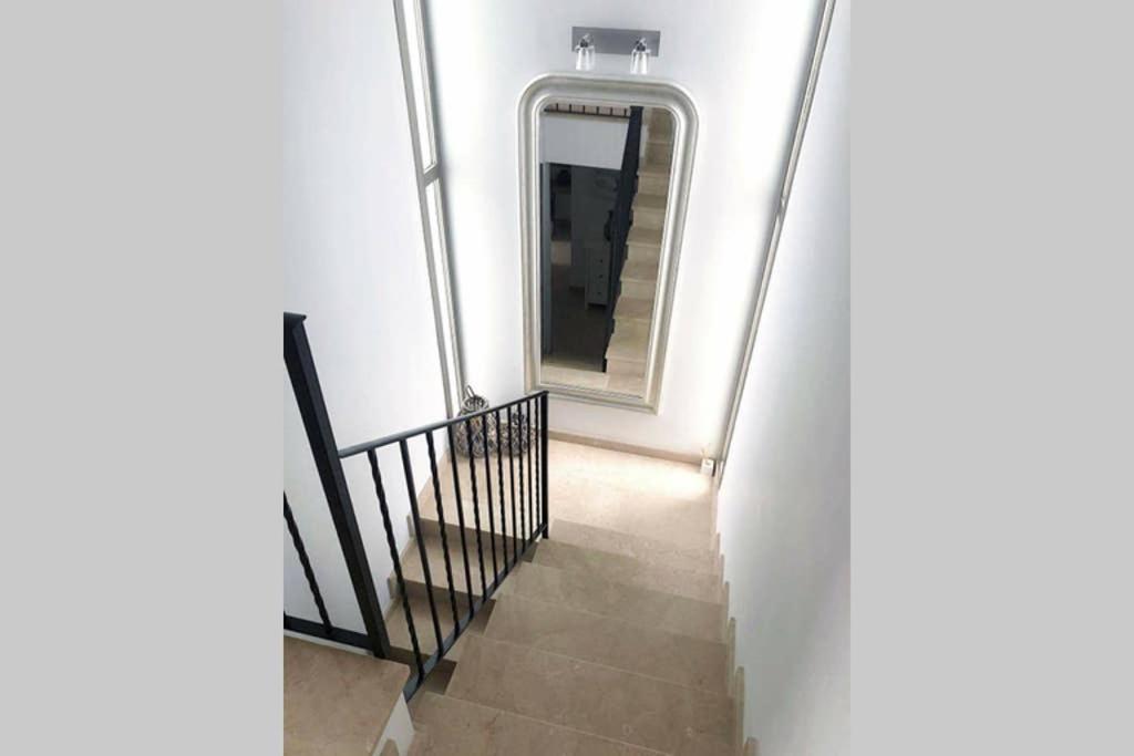 Villa d’Aina * Propiedad privada con piscina Cala en Bosch Esterno foto