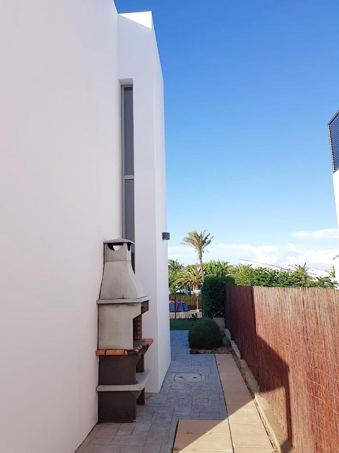 Villa d’Aina * Propiedad privada con piscina Cala en Bosch Esterno foto
